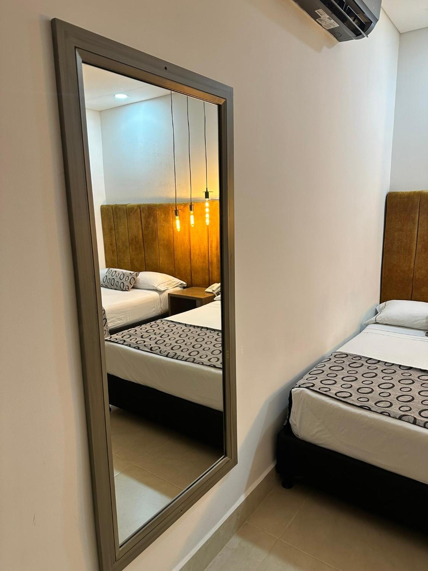 Hotel Merlott Lleras Medellín Dış mekan fotoğraf
