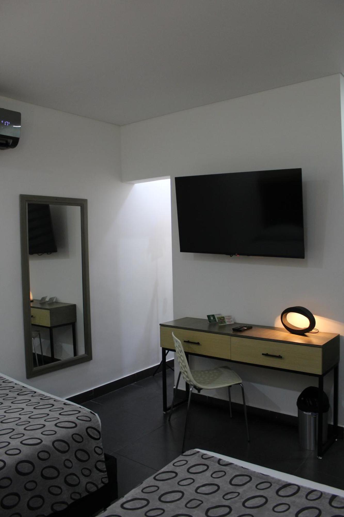 Hotel Merlott Lleras Medellín Dış mekan fotoğraf