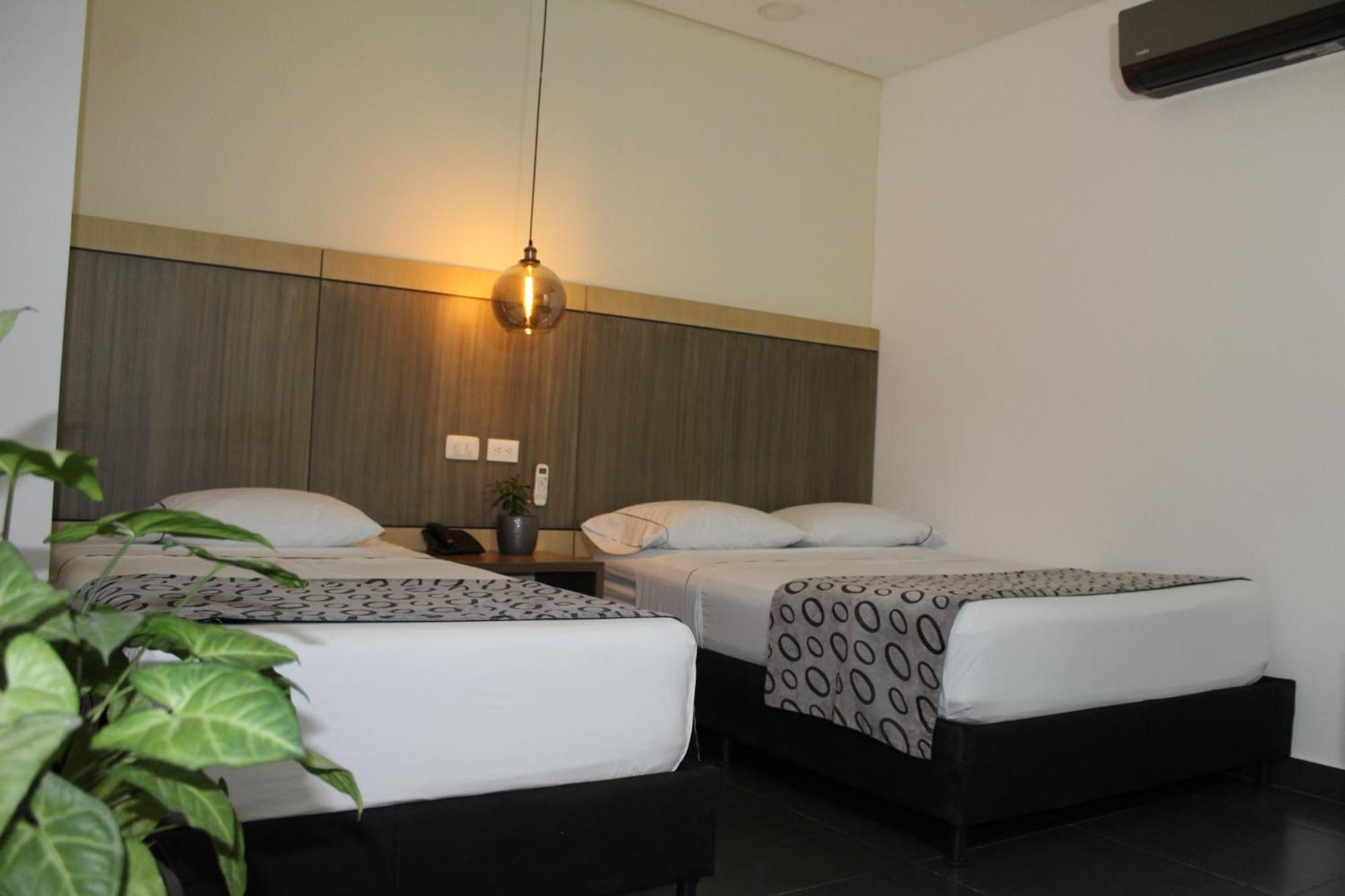 Hotel Merlott Lleras Medellín Dış mekan fotoğraf